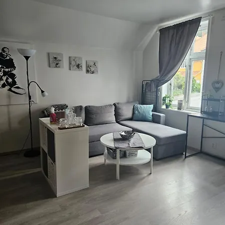 Charming In Sandviken Bergen